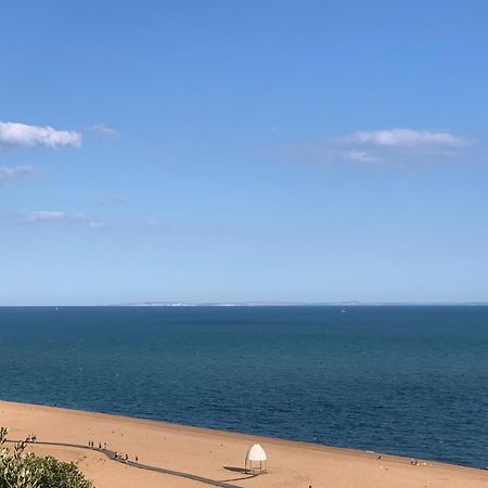 No.2 Folkestone Apartment Екстериор снимка
