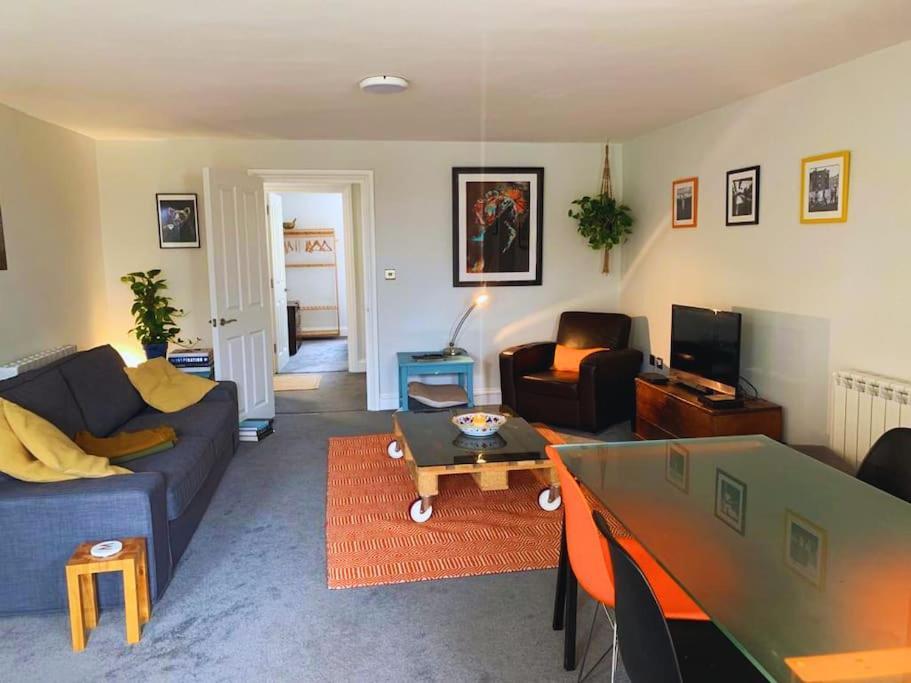 No.2 Folkestone Apartment Екстериор снимка